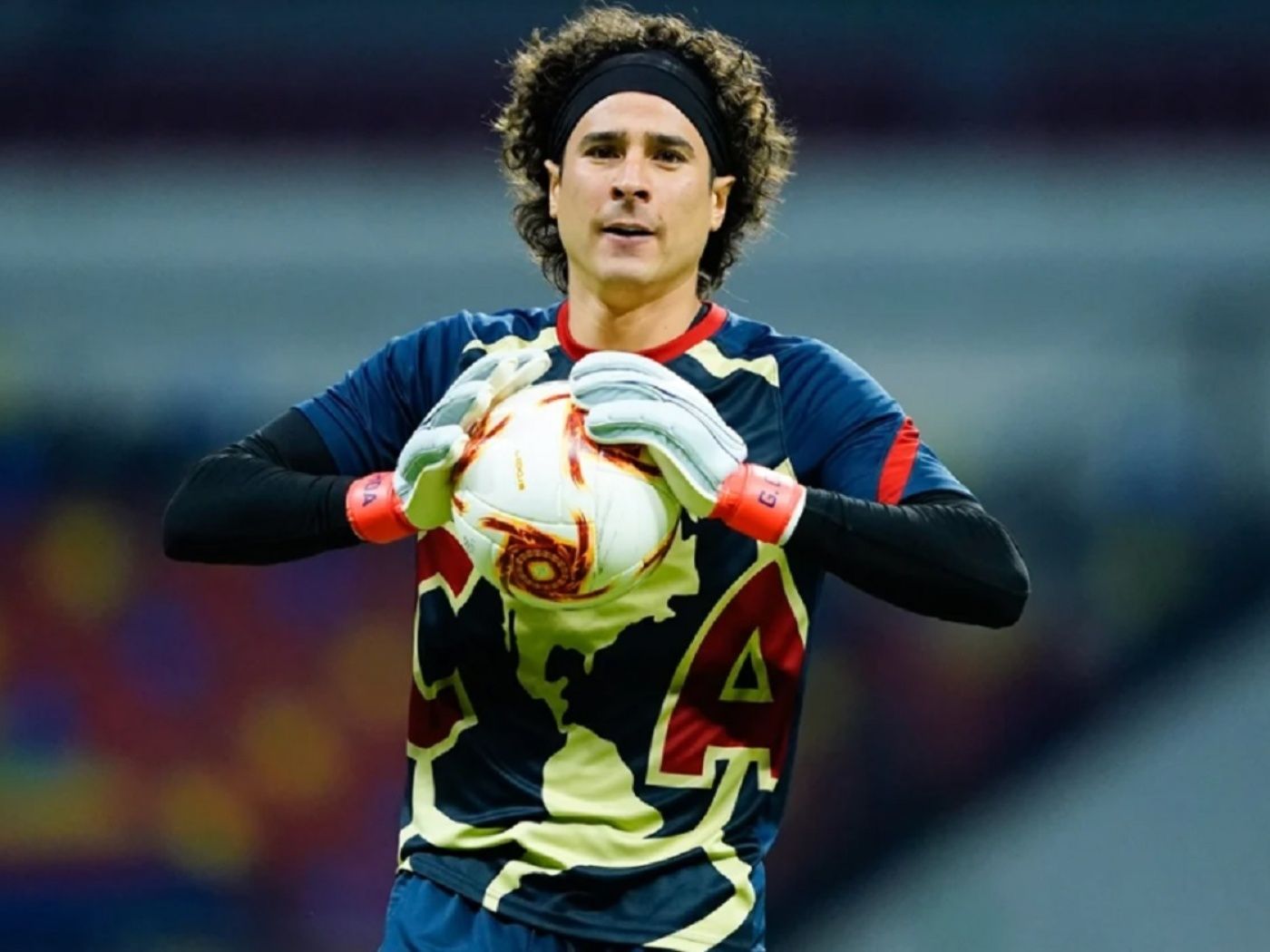 Guillermo Ochoa.jpg