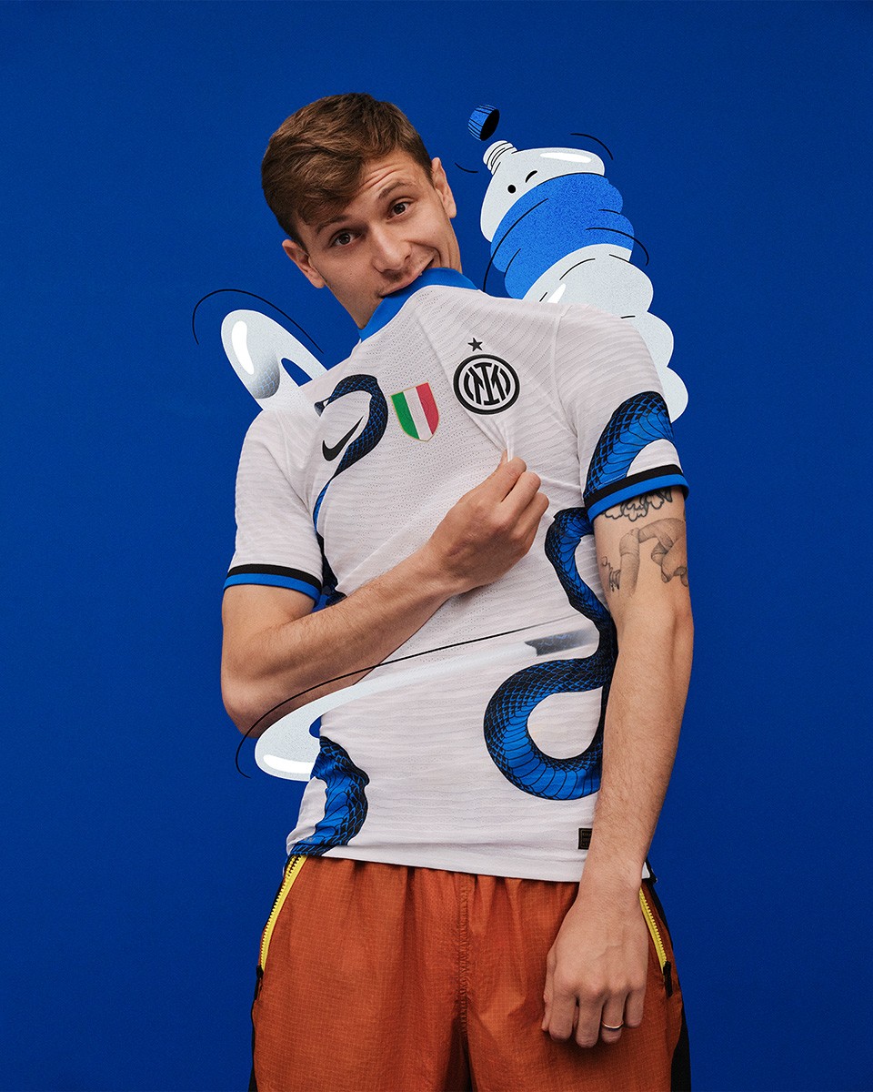 Inter Milan Away Jersey 2021/22.jpg