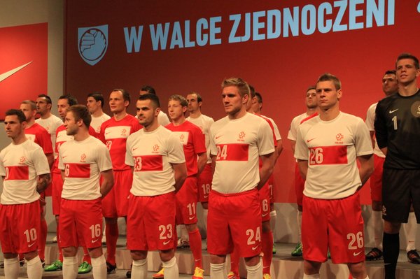 New-Poland-Jersey-2012-Euro-Nike.jpg