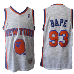 New York Knicks NBA Jersey Swingman Mitchell & Ness White