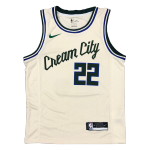 Milwaukee Bucks Khris Middleton #22 NBA Jersey Swingman Nike Cream - City