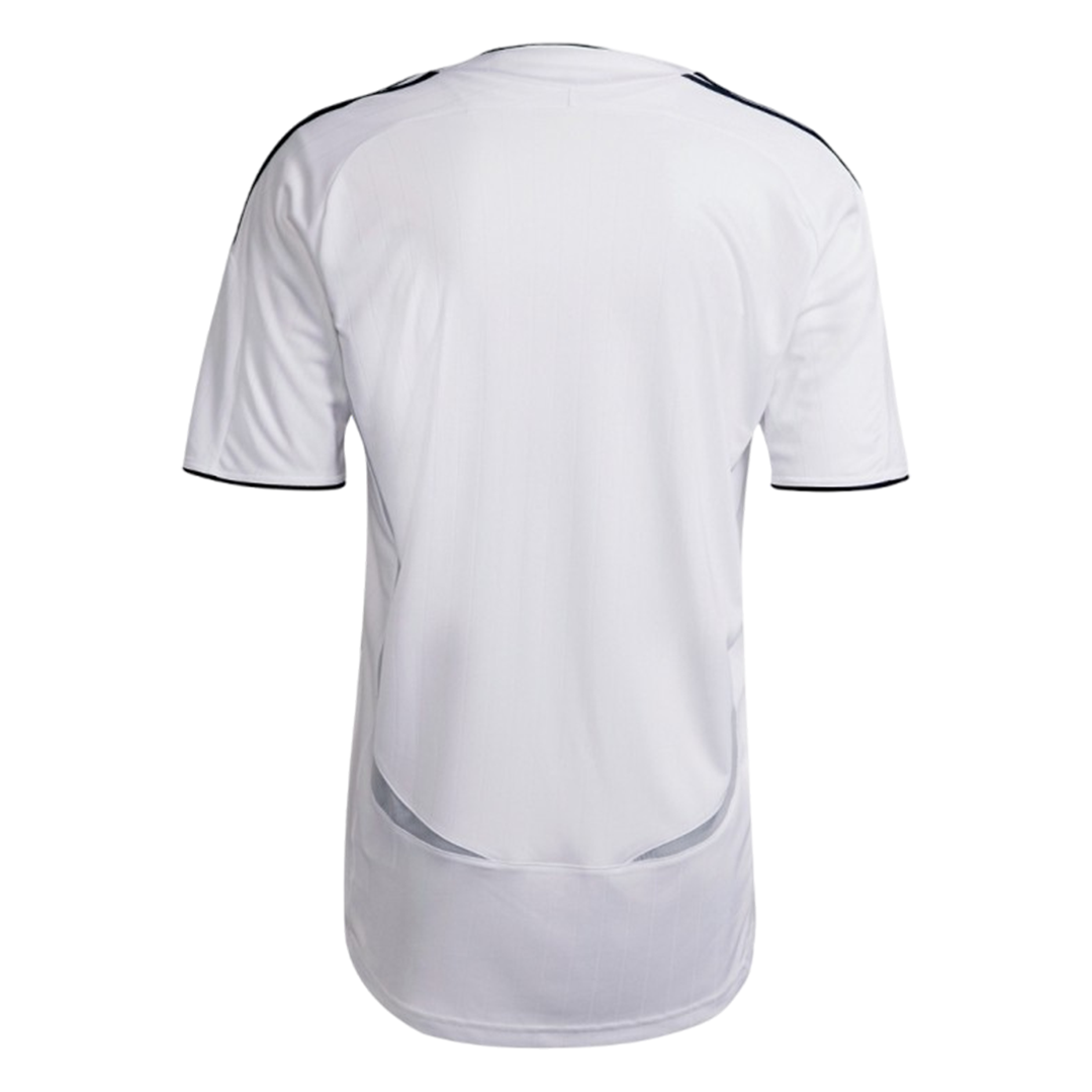 RB Leipzig 22-23 Away, CL - Edition, Nike (Brand) - FIFA Kit Creator  Showcase