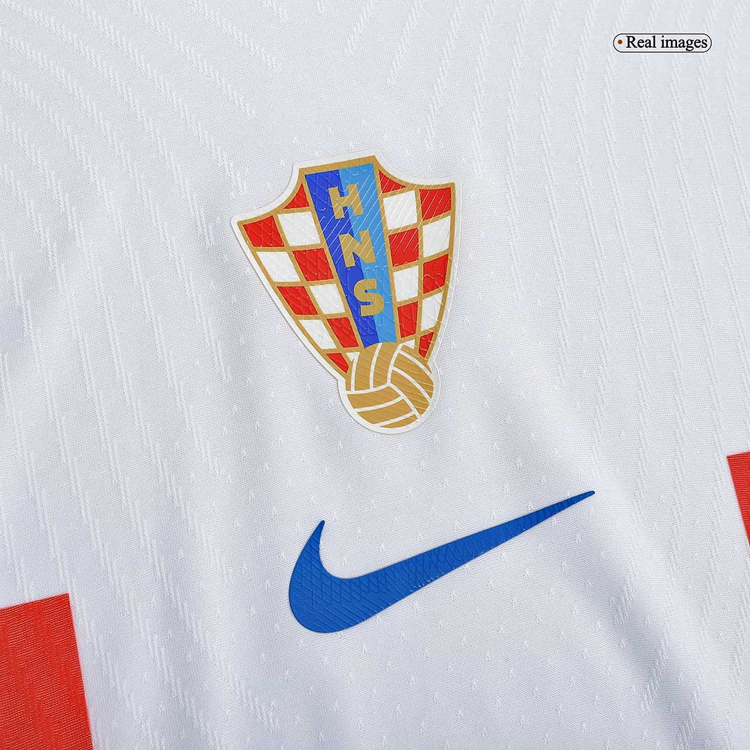 : Modric #10 Croatia Home Soccer Jersey 2022/23 (Small