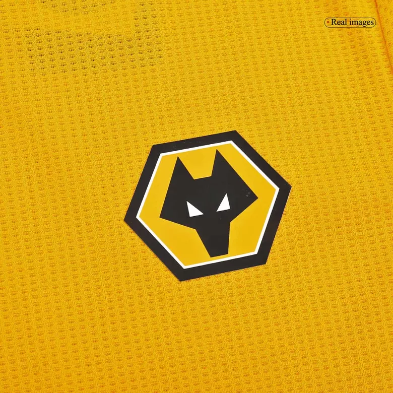 Wolverhampton Wanderers Home Jersey Authentic 2022/23 - gojersey