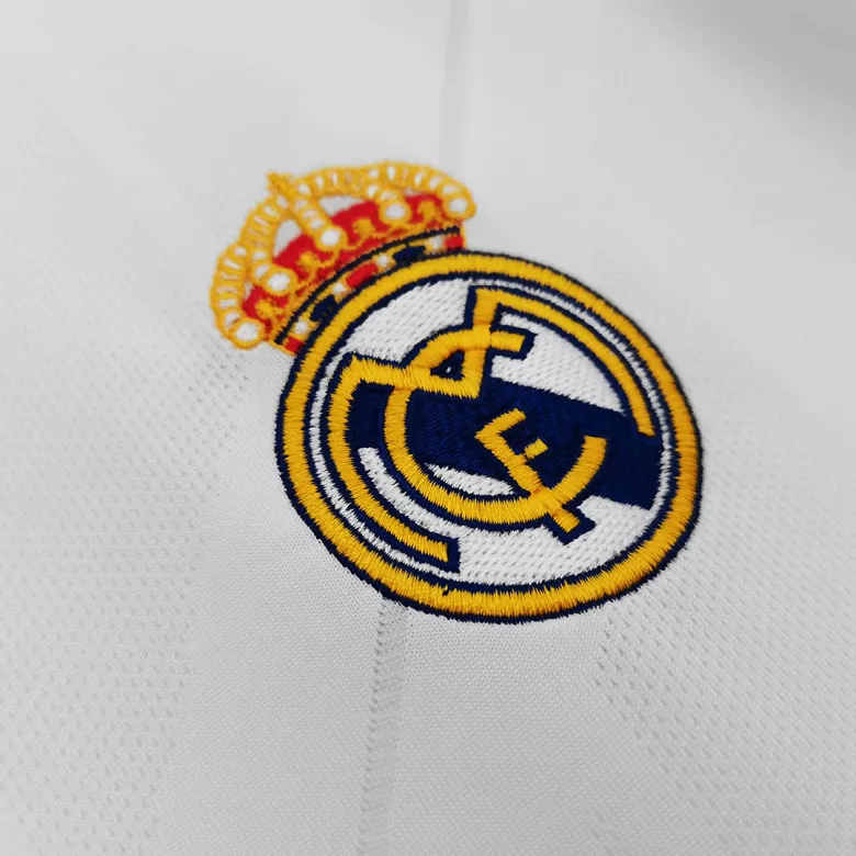 Real Madrid Home Jersey Retro 2017/18 - Long Sleeve - gojersey