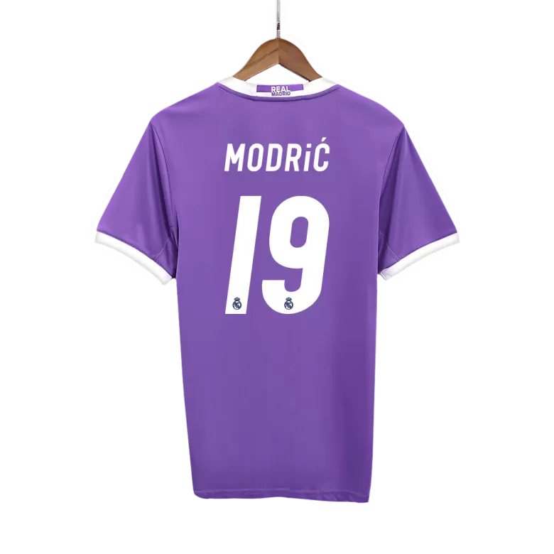 Real Madrid MODRIĆ #19 Away Soccer Jersey Retro 2016/17 - gojersey