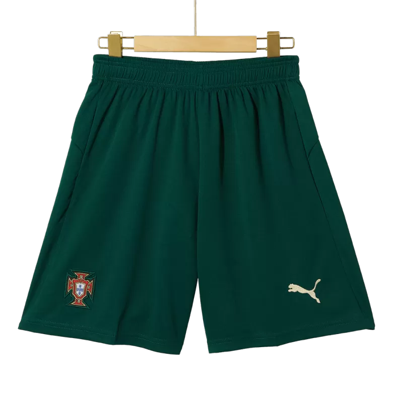 Portugal Home Soccer Shorts 2025 - gojersey